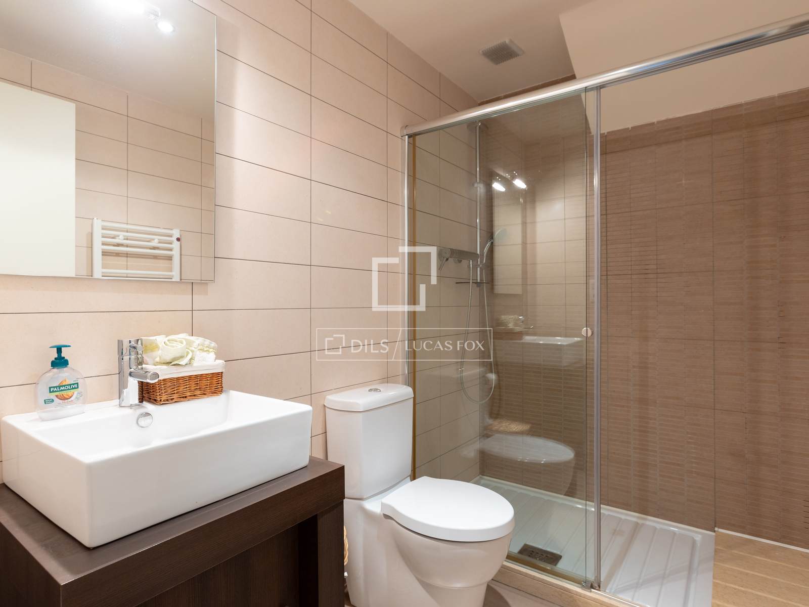 Villa in Vallromanes, Barcelona, Spain 5 bedrooms, 424 sq.m. No. 161436
