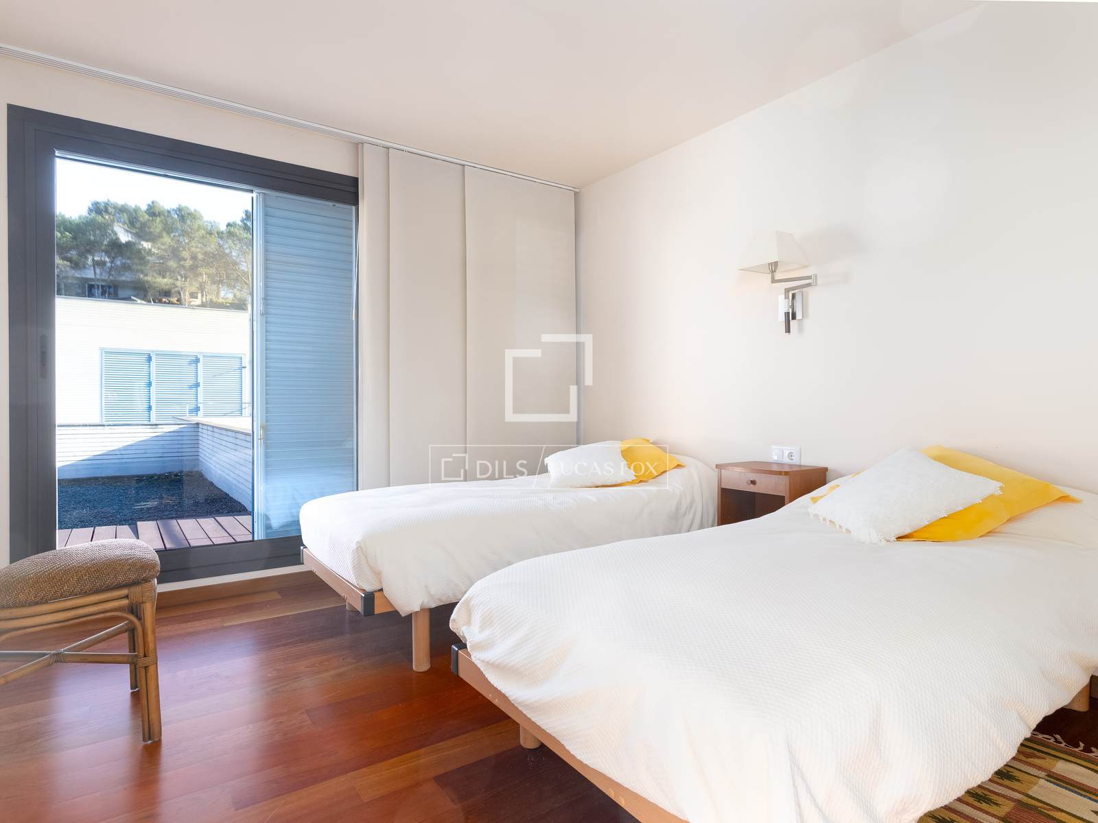 Villa in Vallromanes, Barcelona, Spain 5 bedrooms, 424 sq.m. No. 161436