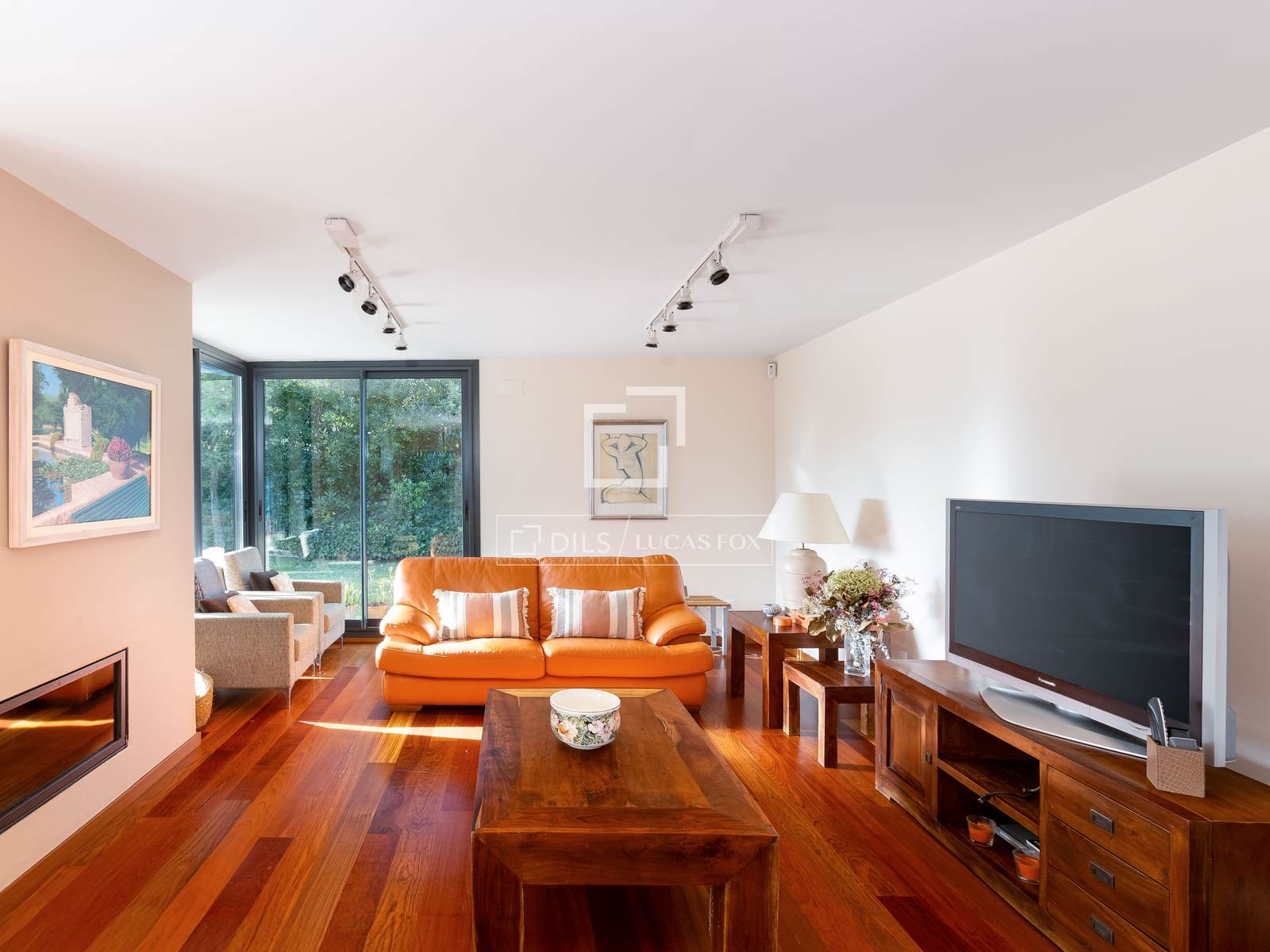 Villa in Vallromanes, Barcelona, Spain 5 bedrooms, 424 sq.m. No. 161436