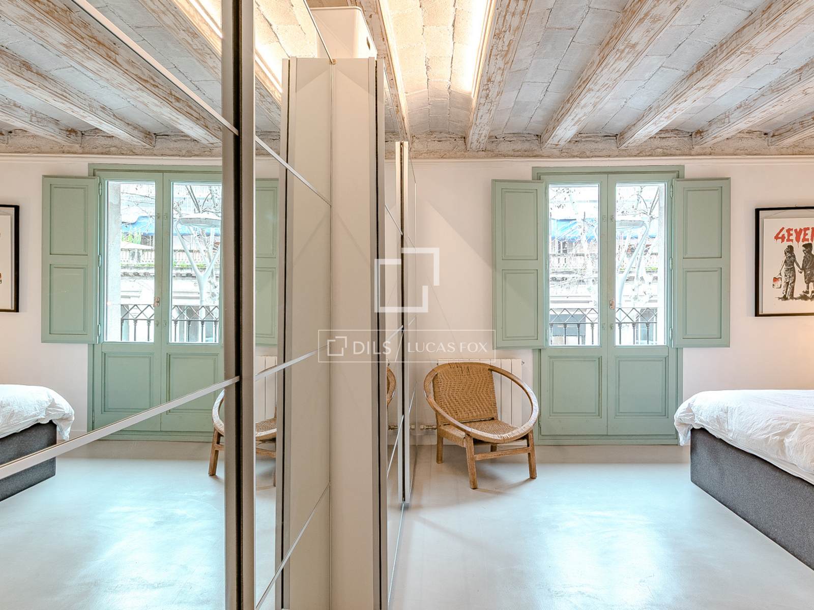 Apartment in Barcelona, Spain 3 bedrooms, 155 sq.m. No. 161437