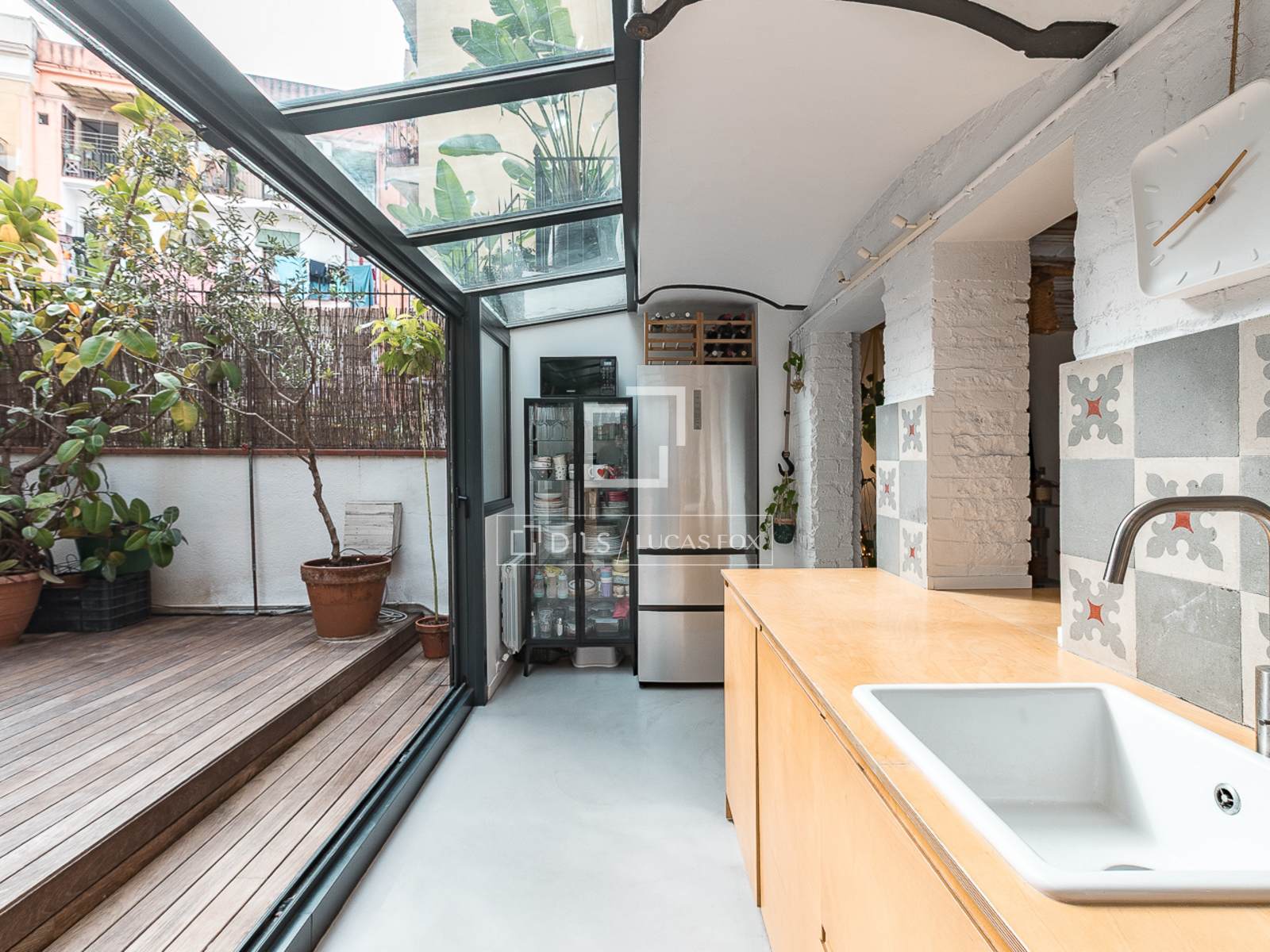 Apartment in Barcelona, Spain 3 bedrooms, 155 sq.m. No. 161437