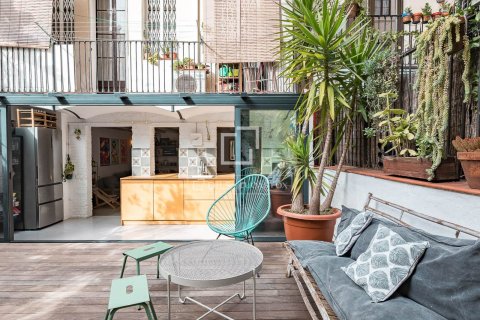 Apartment in Barcelona, Spain 3 bedrooms, 155 sq.m. No. 161437