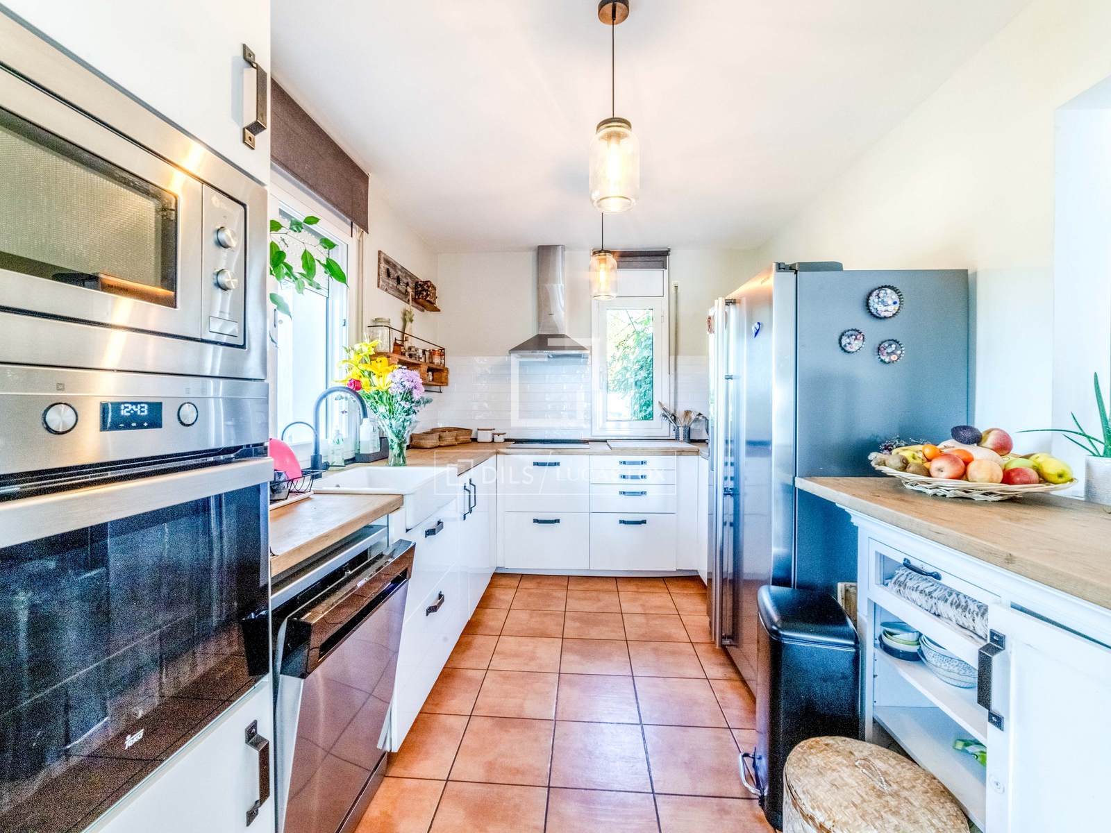 Villa a Sitges, Barcelona, Spagna 7 camere da letto, 290 mq. N° 161435