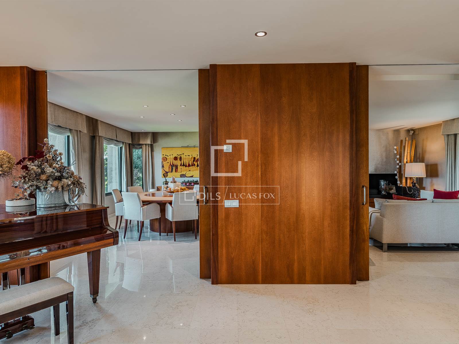 Villa in Barcelona, Spain 7 bedrooms, 659 sq.m. No. 161439