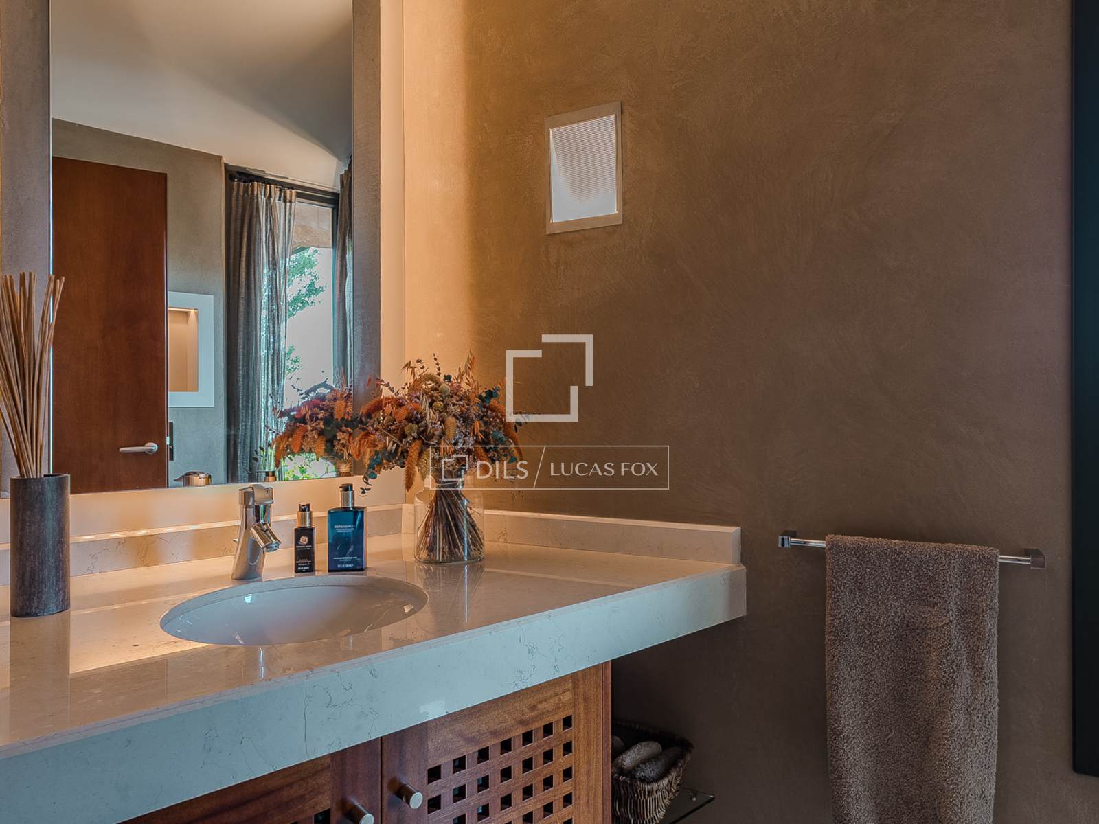 Villa in Barcelona, Spain 7 bedrooms, 659 sq.m. No. 161439