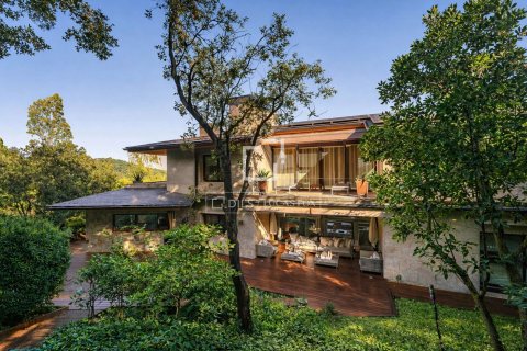 Villa à Barcelona, Espagne 7 chambres, 659 m2 No. 161439