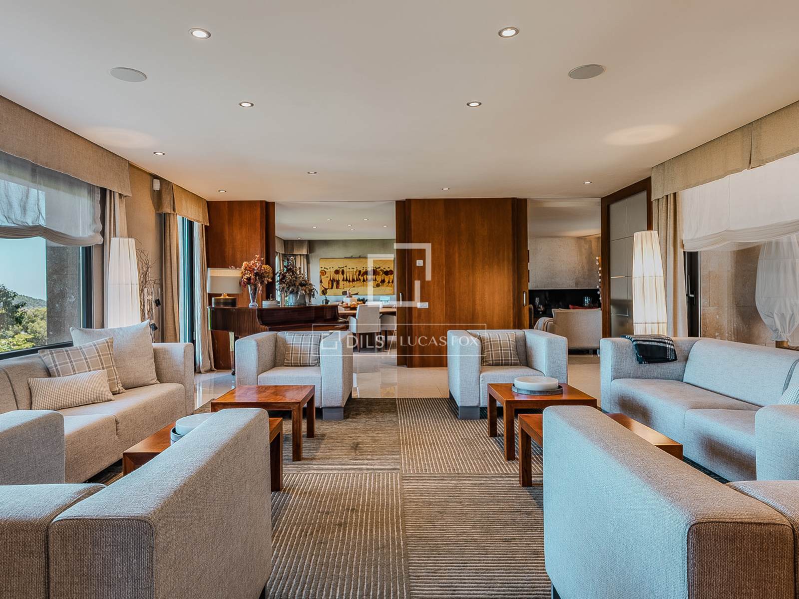 Villa in Barcelona, Spain 7 bedrooms, 659 sq.m. No. 161439