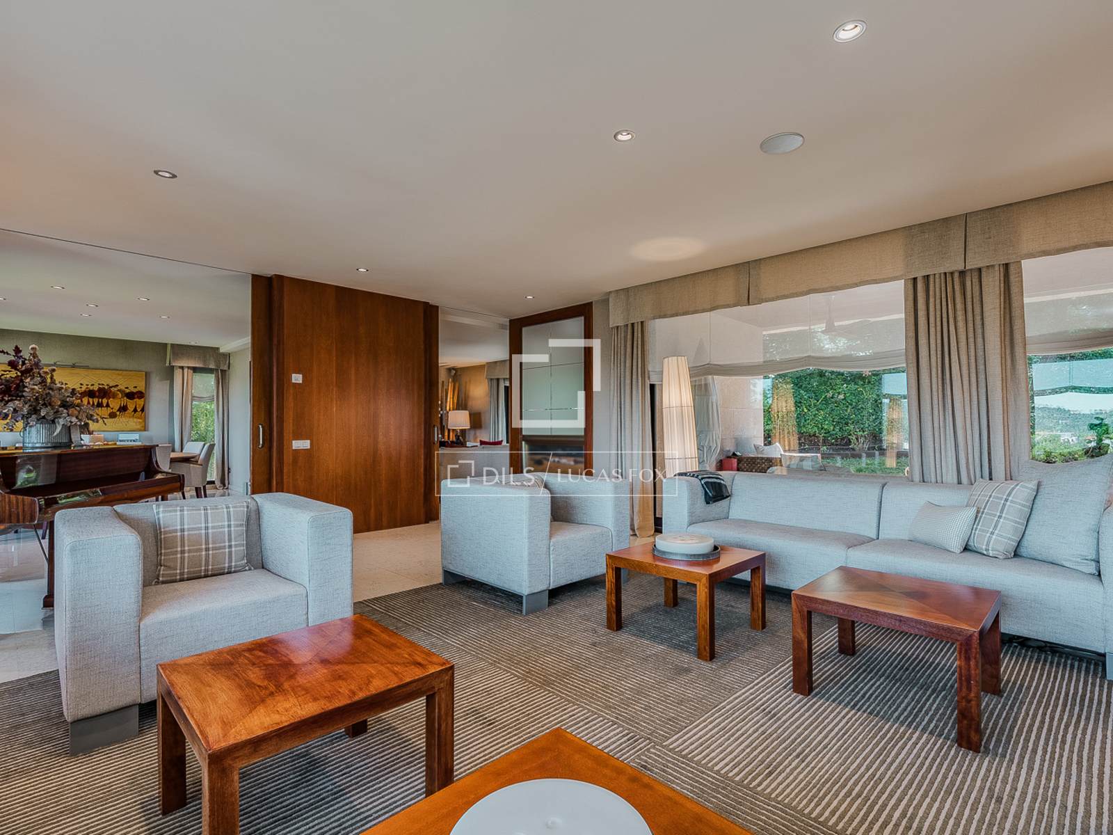 Villa in Barcelona, Spain 7 bedrooms, 659 sq.m. No. 161439