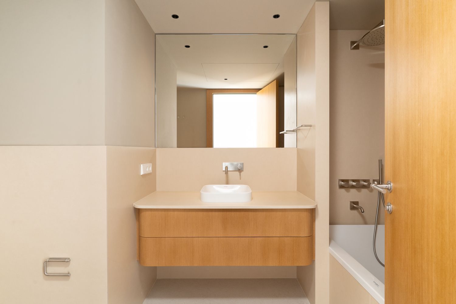 Wohnung in Barcelona, Spanien 4 Schlafzimmer, 201 m2 Nr. 160991