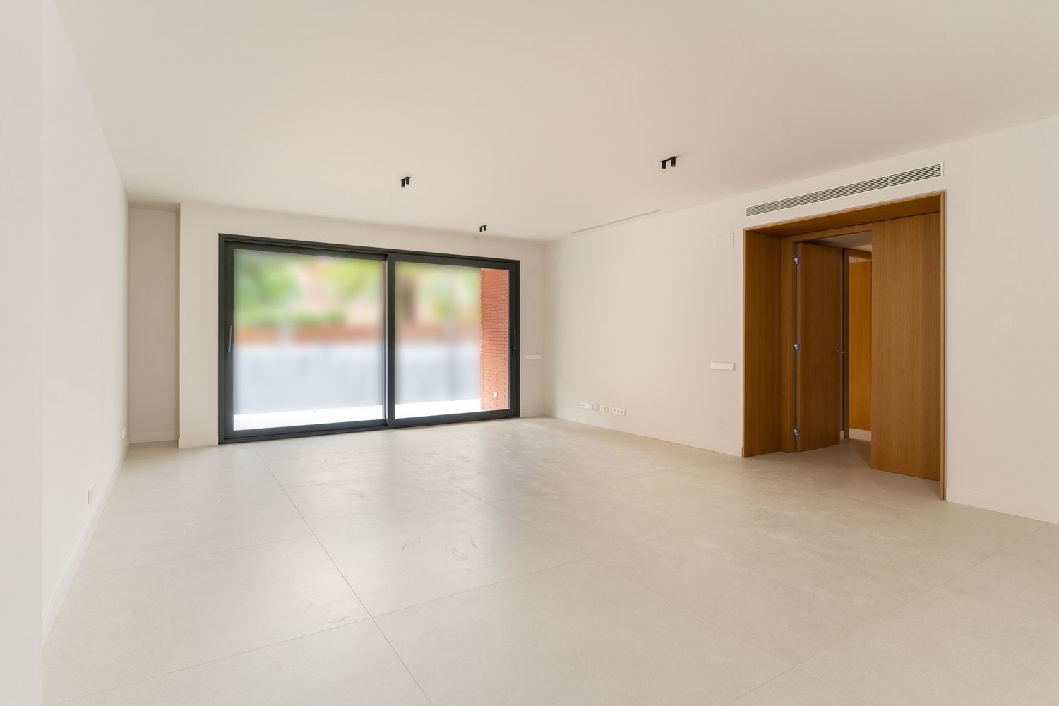 Wohnung in Barcelona, Spanien 4 Schlafzimmer, 201 m2 Nr. 160991