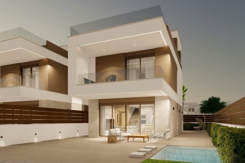 Villa à Pilar de la Horadada, Alicante, Espagne 3 chambres, 124 m2 No. 170180