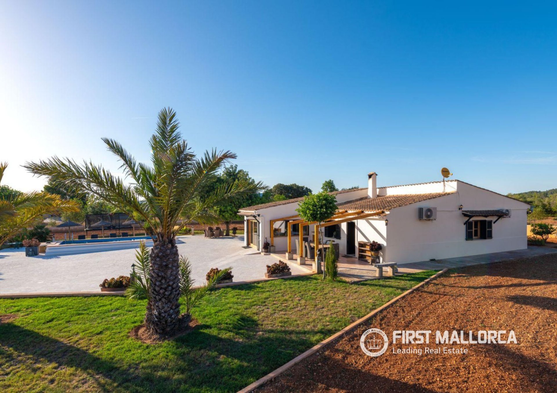 Finca in Llucmajor, Mallorca, Spain 4 bedrooms, 190 sq.m. No. 179414