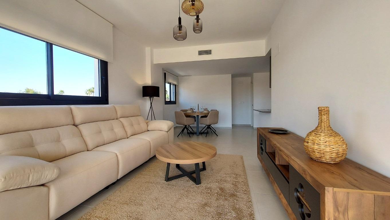 Apartment à San Miguel de Salinas, Alicante, Espagne 3 chambres, 141 m2 No. 137151