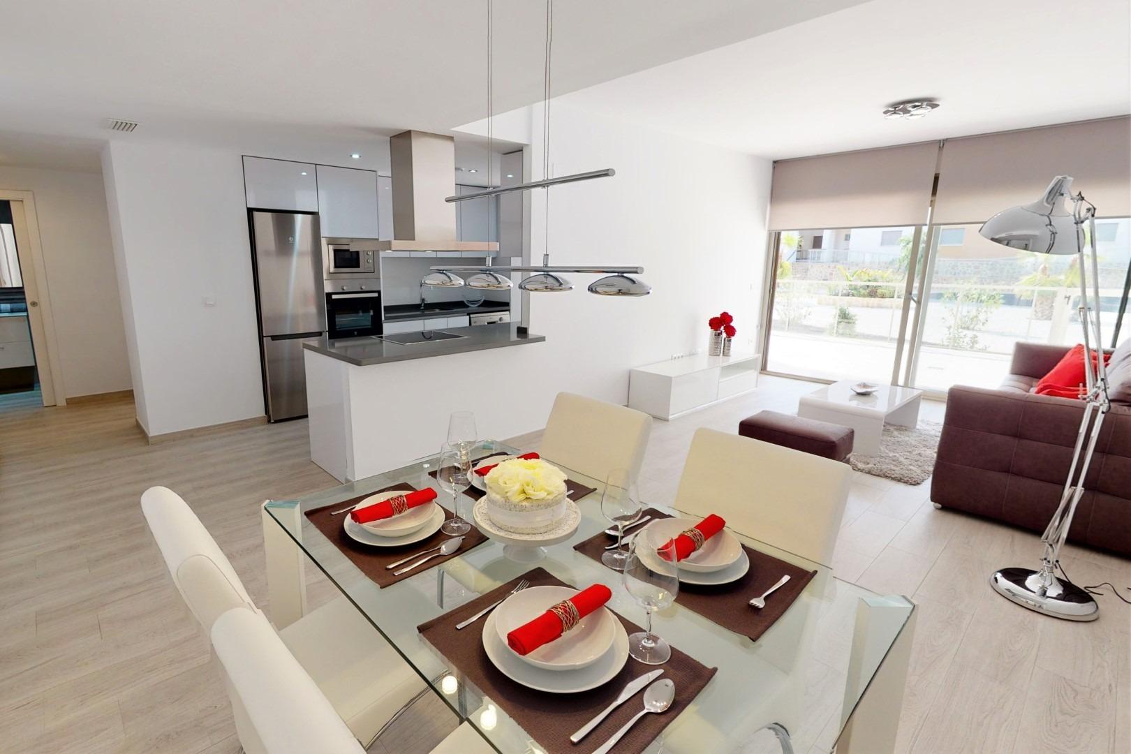 Apartment à San Miguel de Salinas, Alicante, Espagne 3 chambres, 141 m2 No. 137151