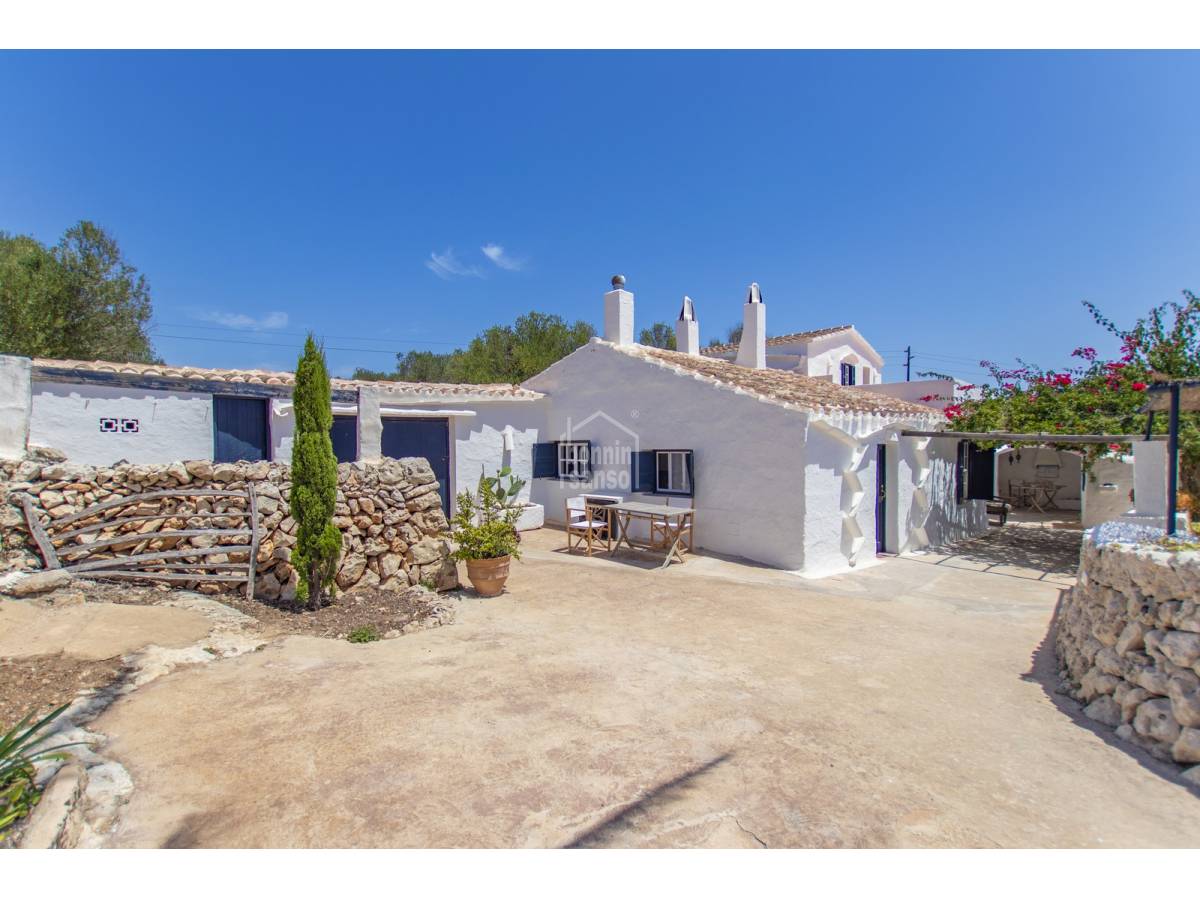 Talo Sant Lluis, Menorca, Espanja 5 makuuhuonetta, 335 m2 No. 194822