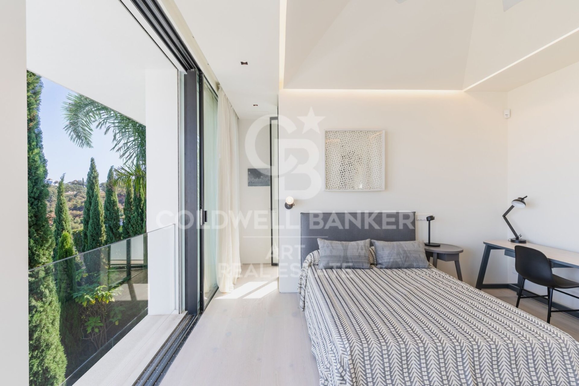 Villa in Ojen, Malaga, Spain 6 bedrooms, 437 sq.m. No. 156786