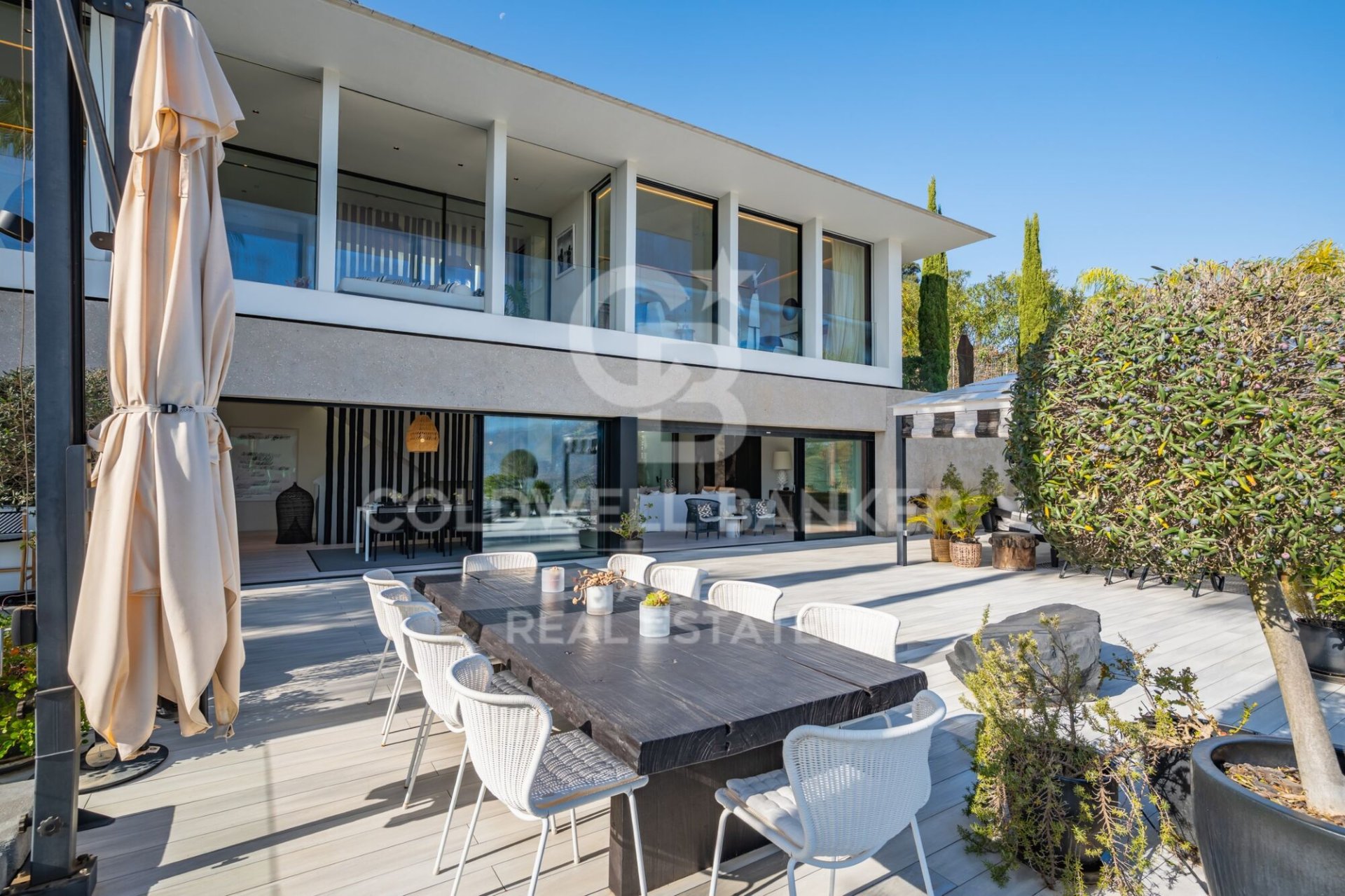 Villa in Ojen, Malaga, Spain 6 bedrooms, 437 sq.m. No. 156786