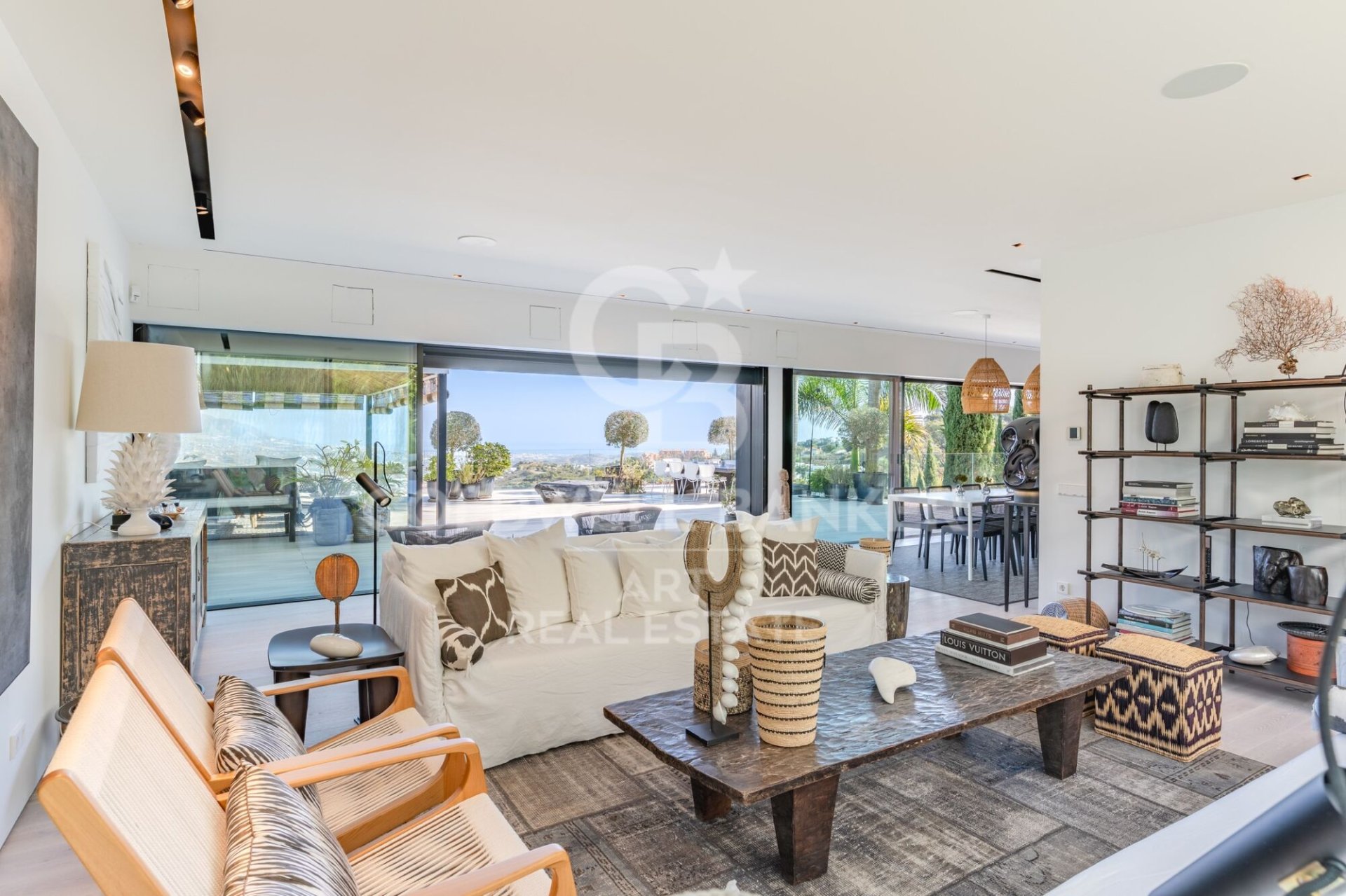 Villa in Ojen, Malaga, Spain 6 bedrooms, 437 sq.m. No. 156786
