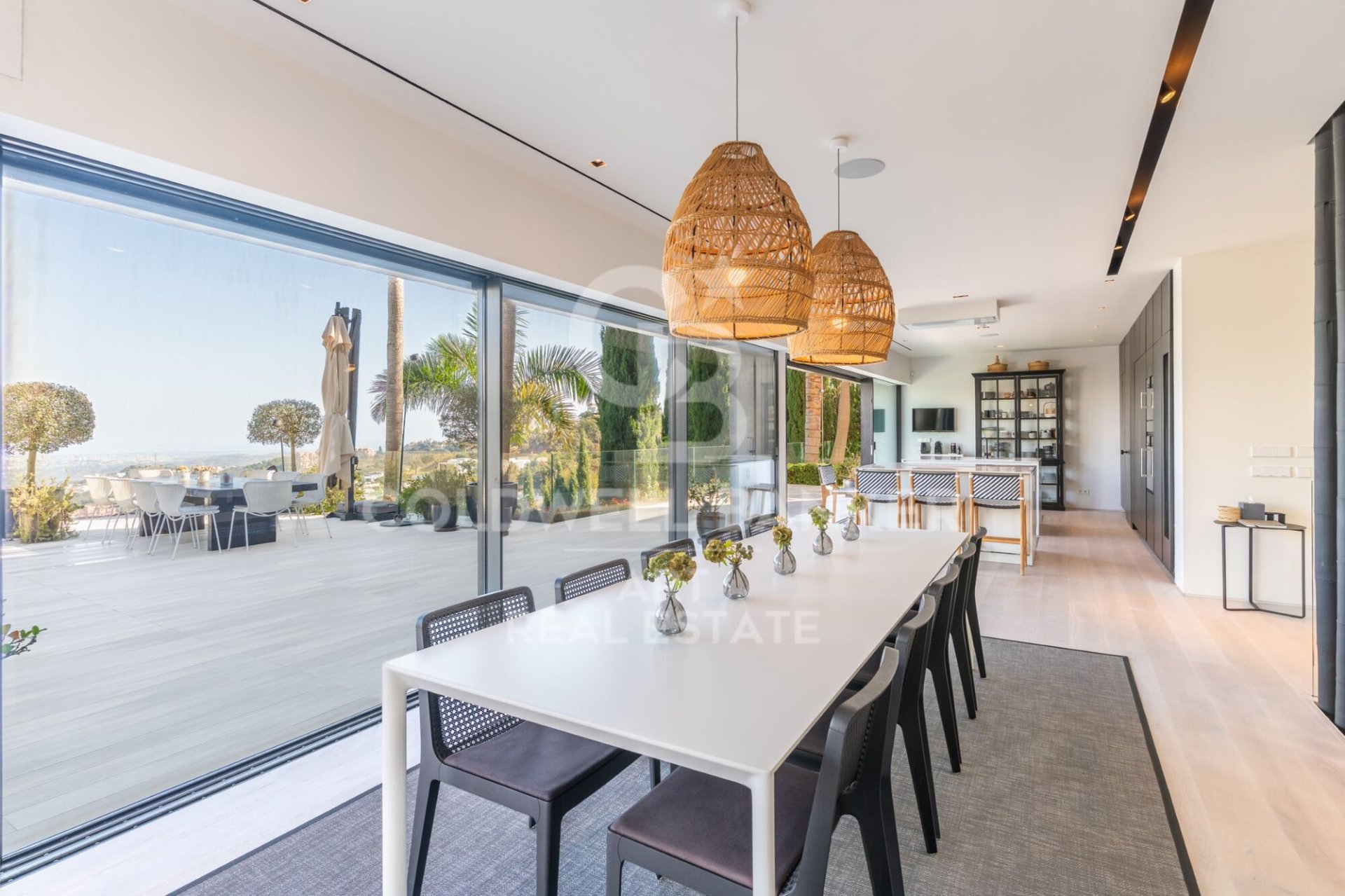 Villa in Ojen, Malaga, Spain 6 bedrooms, 437 sq.m. No. 156786