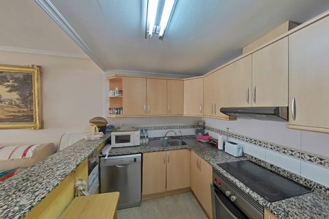 Appartamento a Torrevieja, Alicante, Spagna 4 camere da letto, 120 mq. N° 184450