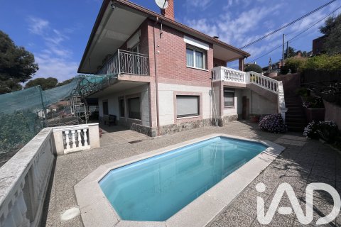 Casa a Llica De Vall, Barcelona, Spagna 5 camere da letto, 297 mq. N° 172834