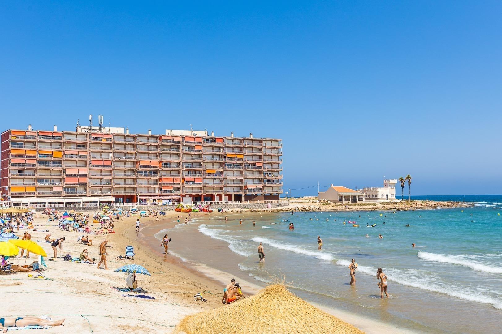 Lägenhet i Torrevieja, Alicante, Spanien 2 sovrum, 82 kvm. Nr. 144573