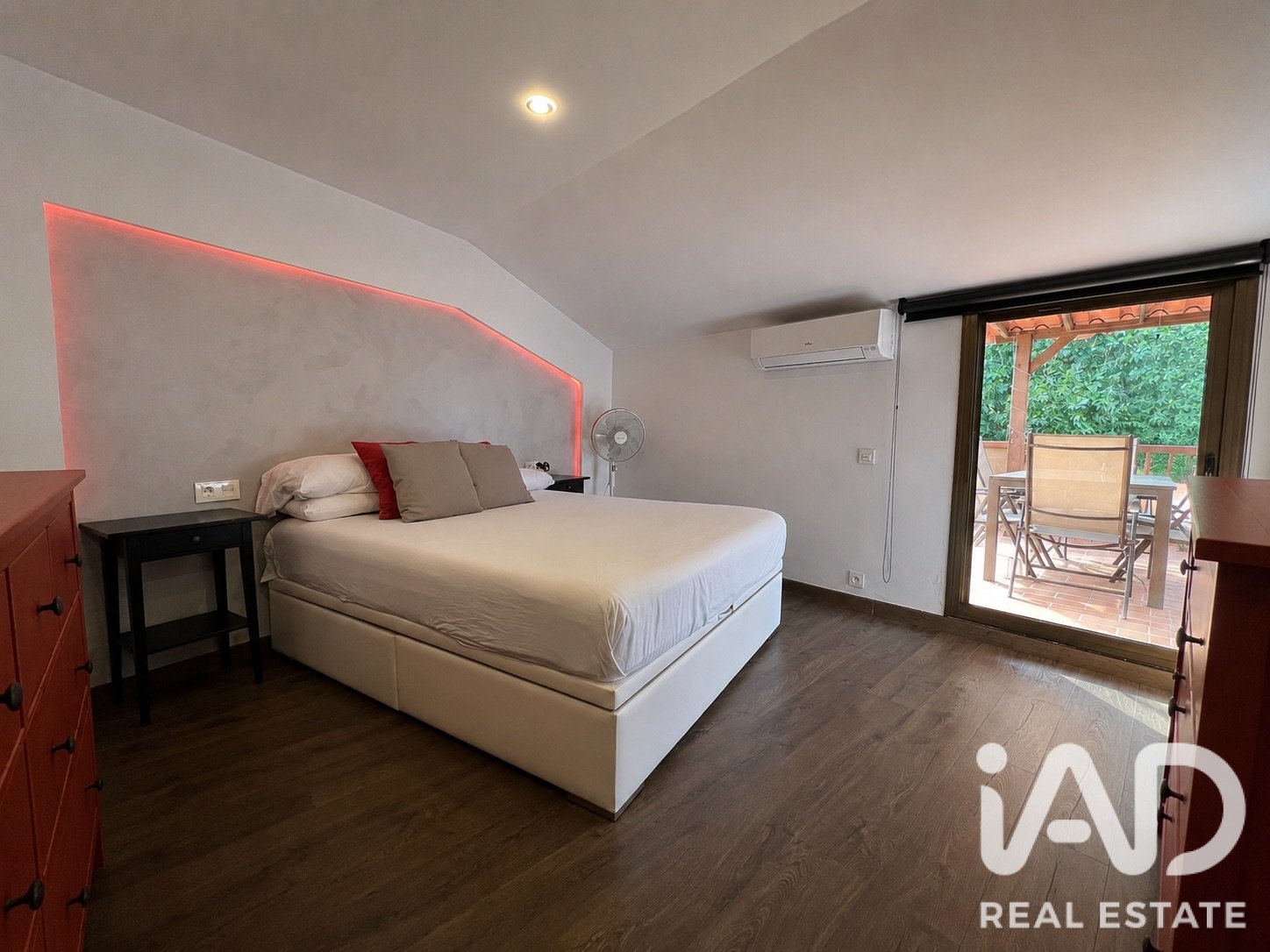 Duplex in La Roca Del Valles, Barcelona, Spanien 4 Schlafzimmer, 119 m2 Nr. 194386