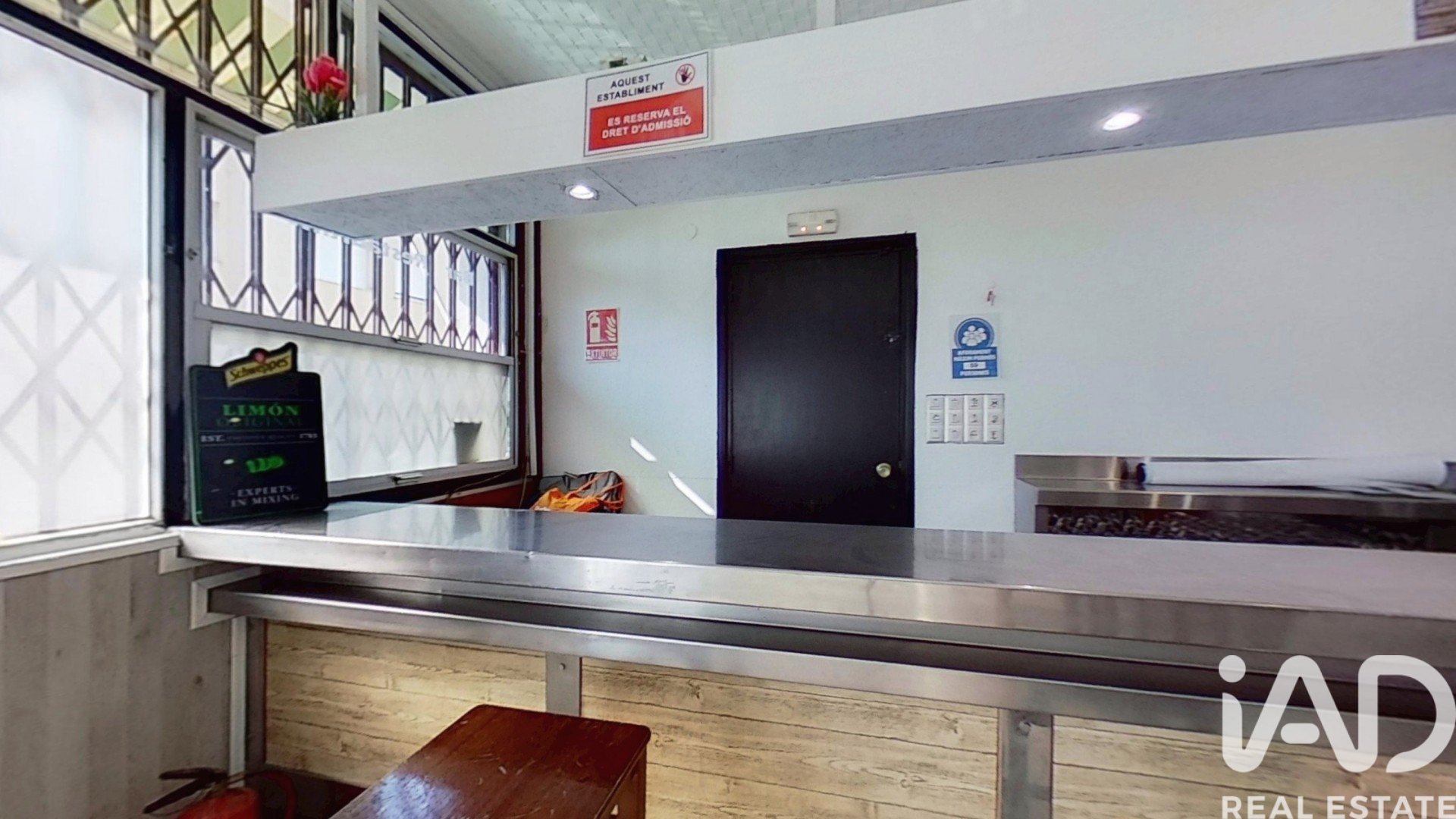 Commercial property à Tortosa, Tarragona, Espagne 139 m2 No. 194384
