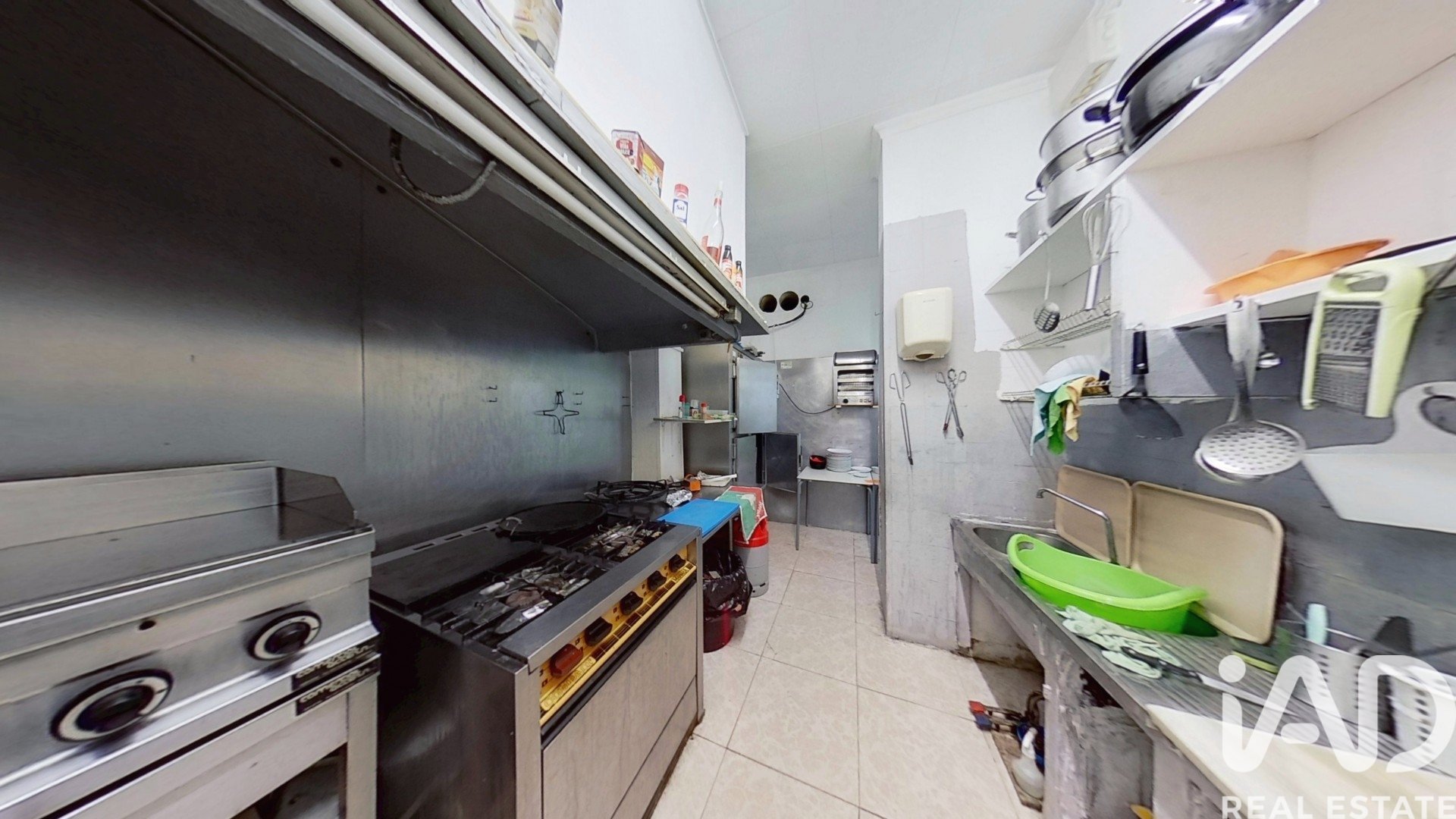 Commercial property à Tortosa, Tarragona, Espagne 139 m2 No. 194384