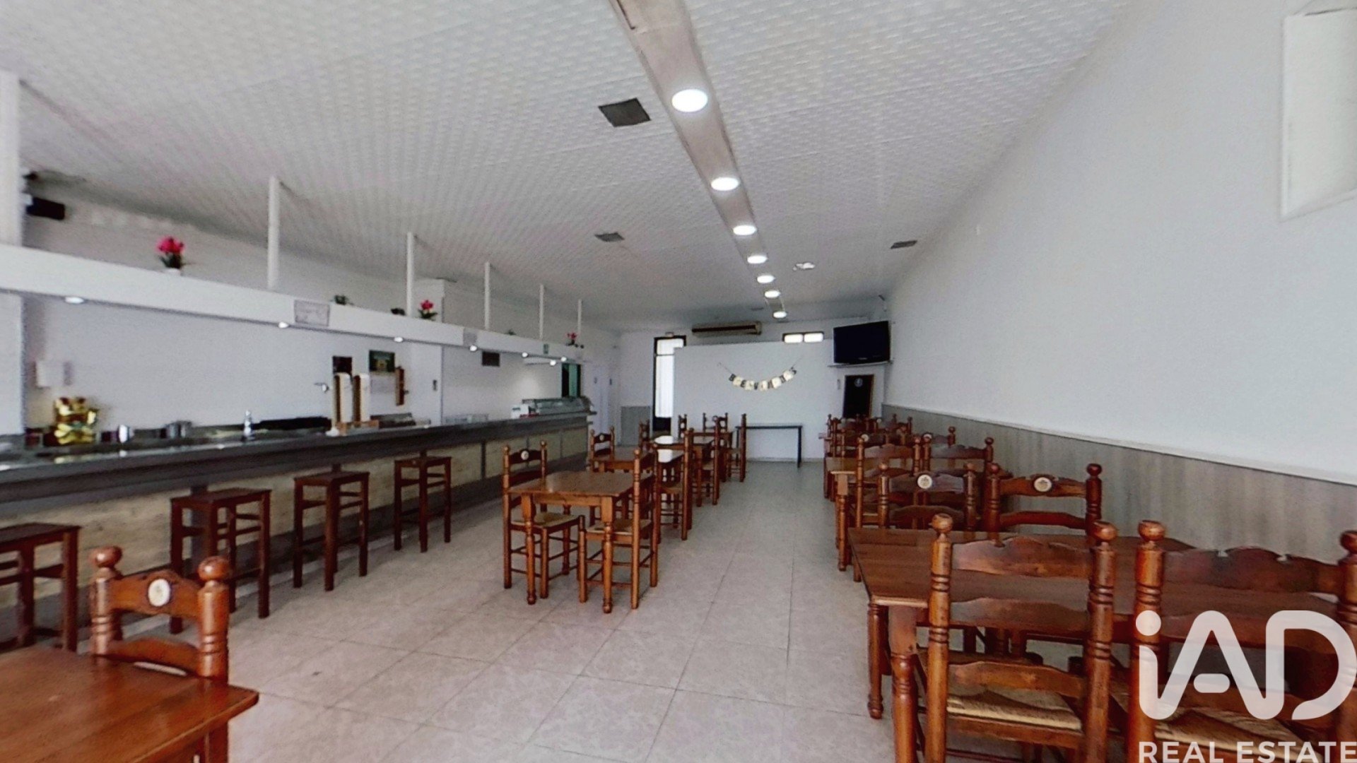 Commercial property à Tortosa, Tarragona, Espagne 139 m2 No. 194384