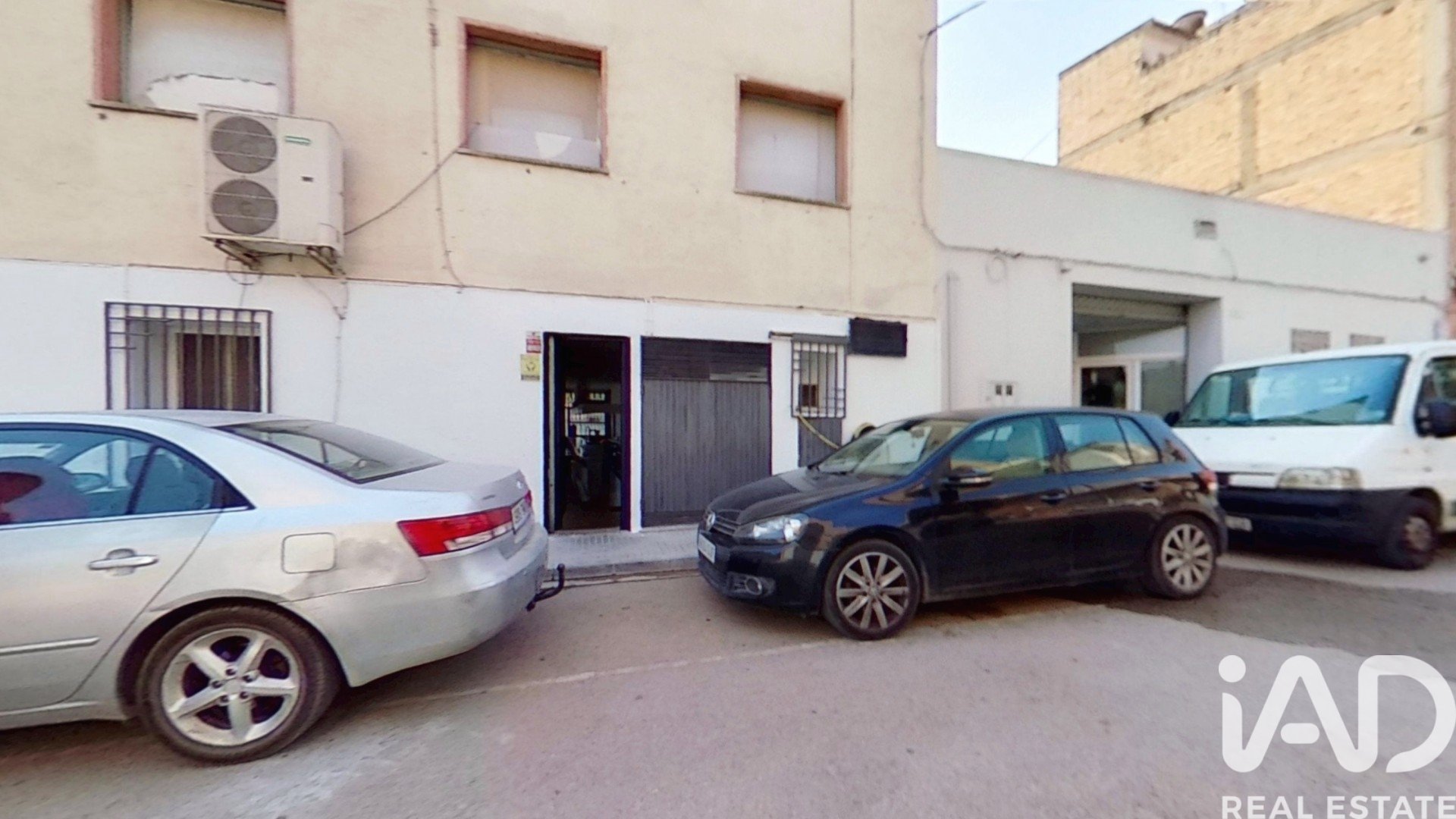 Commercial property à Tortosa, Tarragona, Espagne 139 m2 No. 194384
