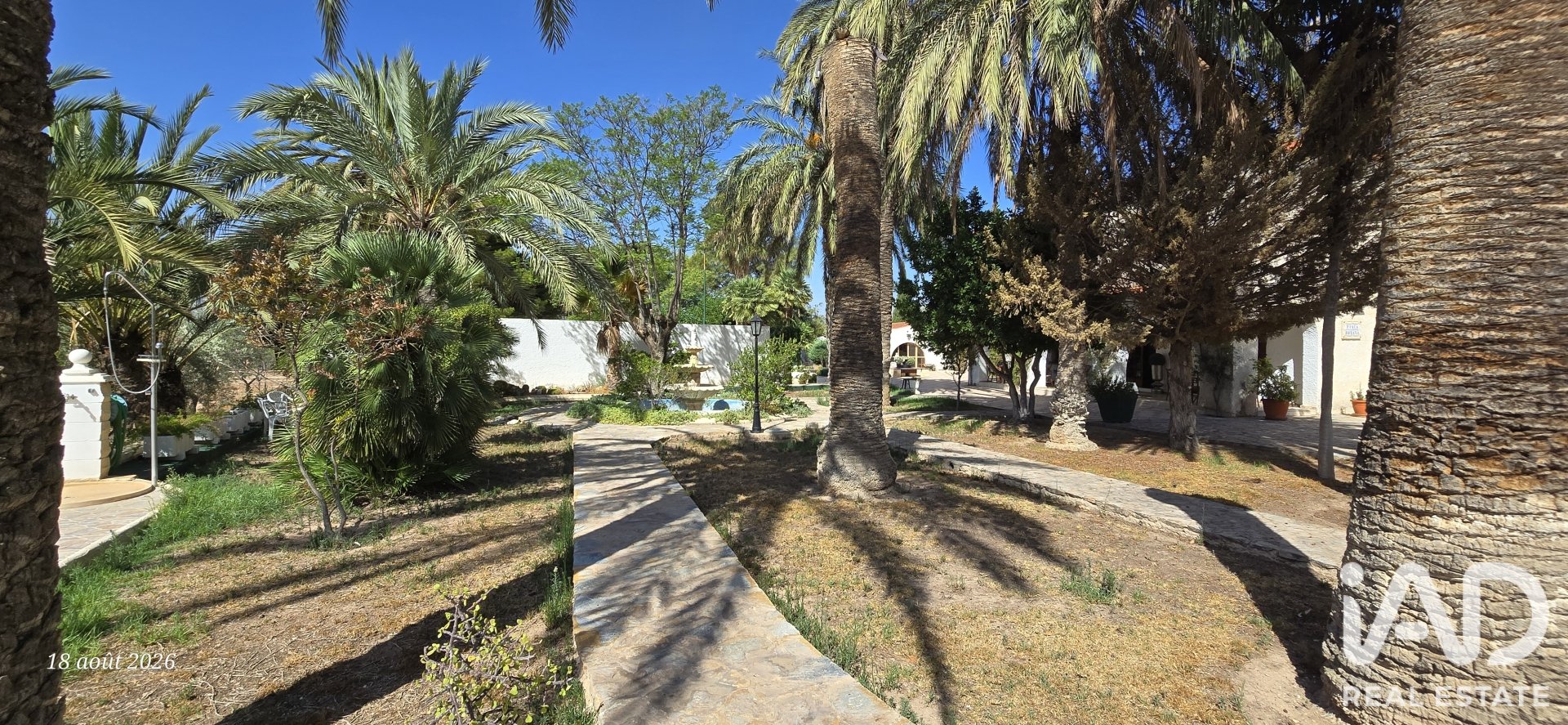 Talo Elda, Alicante, Espanja 13 makuuhuonetta, 1806 m2 No. 194385