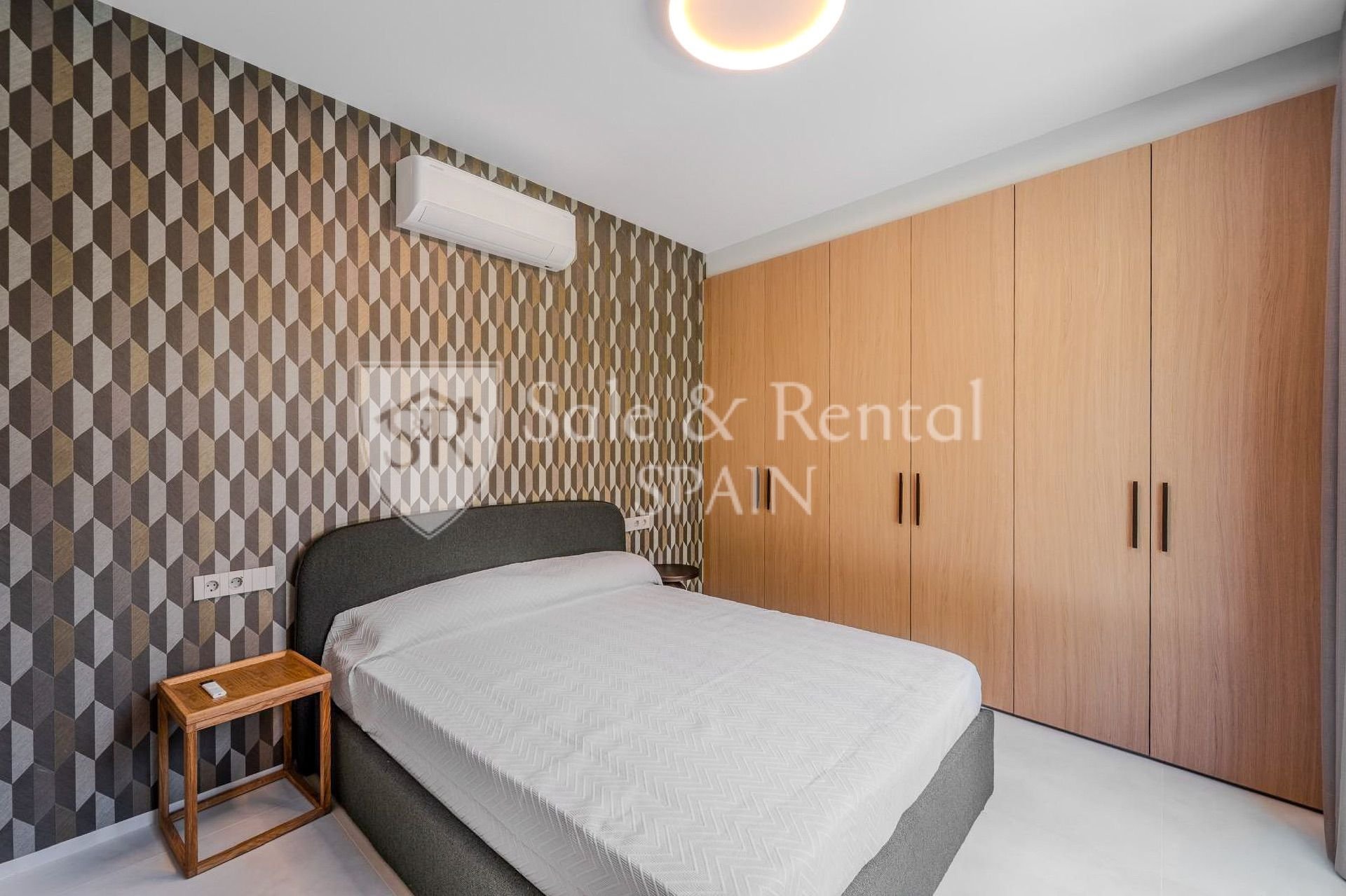 Talo Lloret de Mar, Girona, Espanja 3 makuuhuonetta, 222 m2 No. 168068