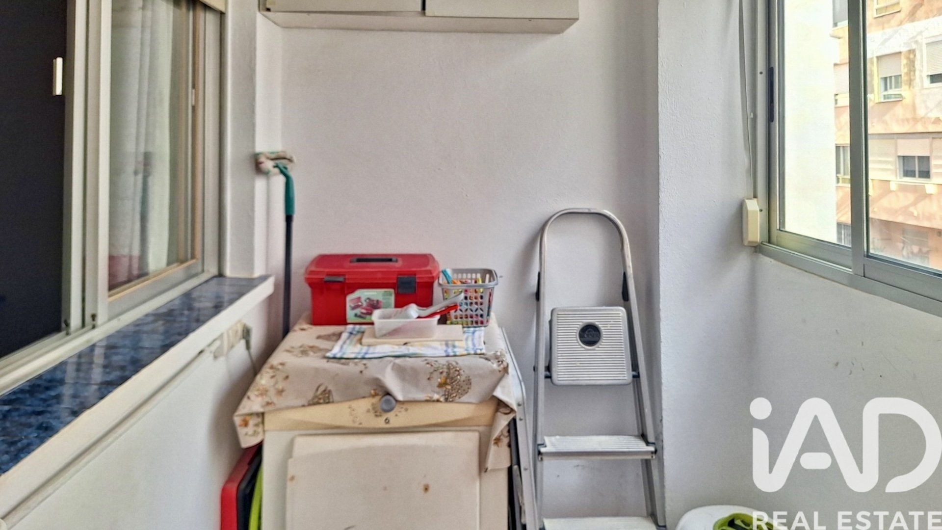 Huoneisto Valencia, Espanja 3 makuuhuonetta, 98 m2 No. 172358