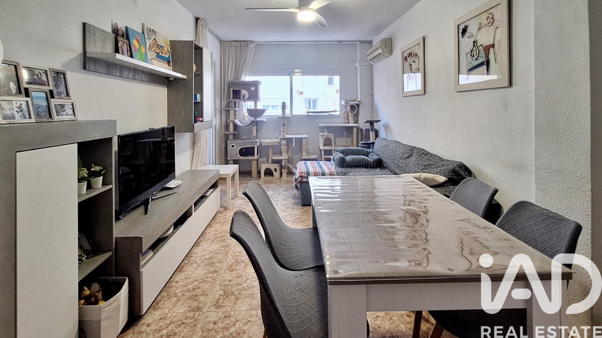 Huoneisto Valencia, Espanja 3 makuuhuonetta, 98 m2 No. 172358
