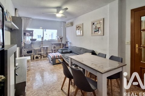 Apartment in Valencia, Spain 3 bedrooms, 98 sq.m. No. 172358