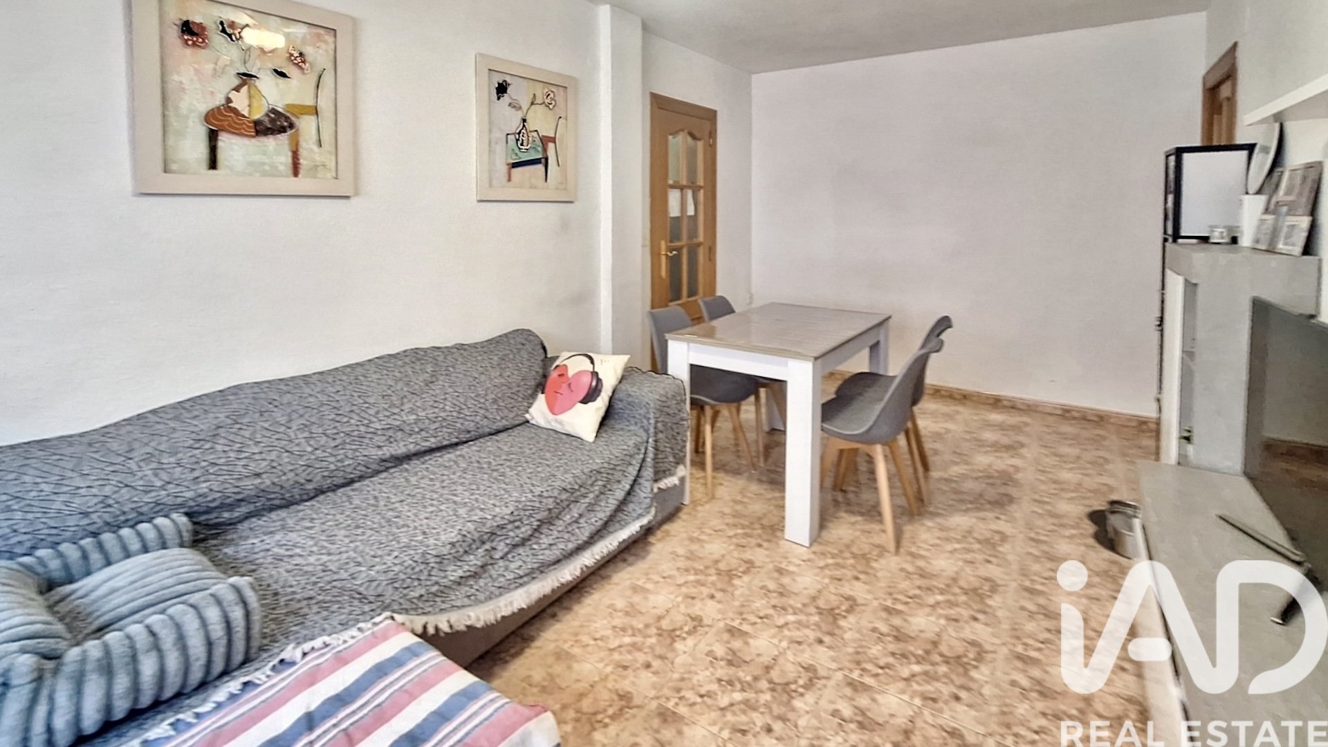 Huoneisto Valencia, Espanja 3 makuuhuonetta, 98 m2 No. 172358