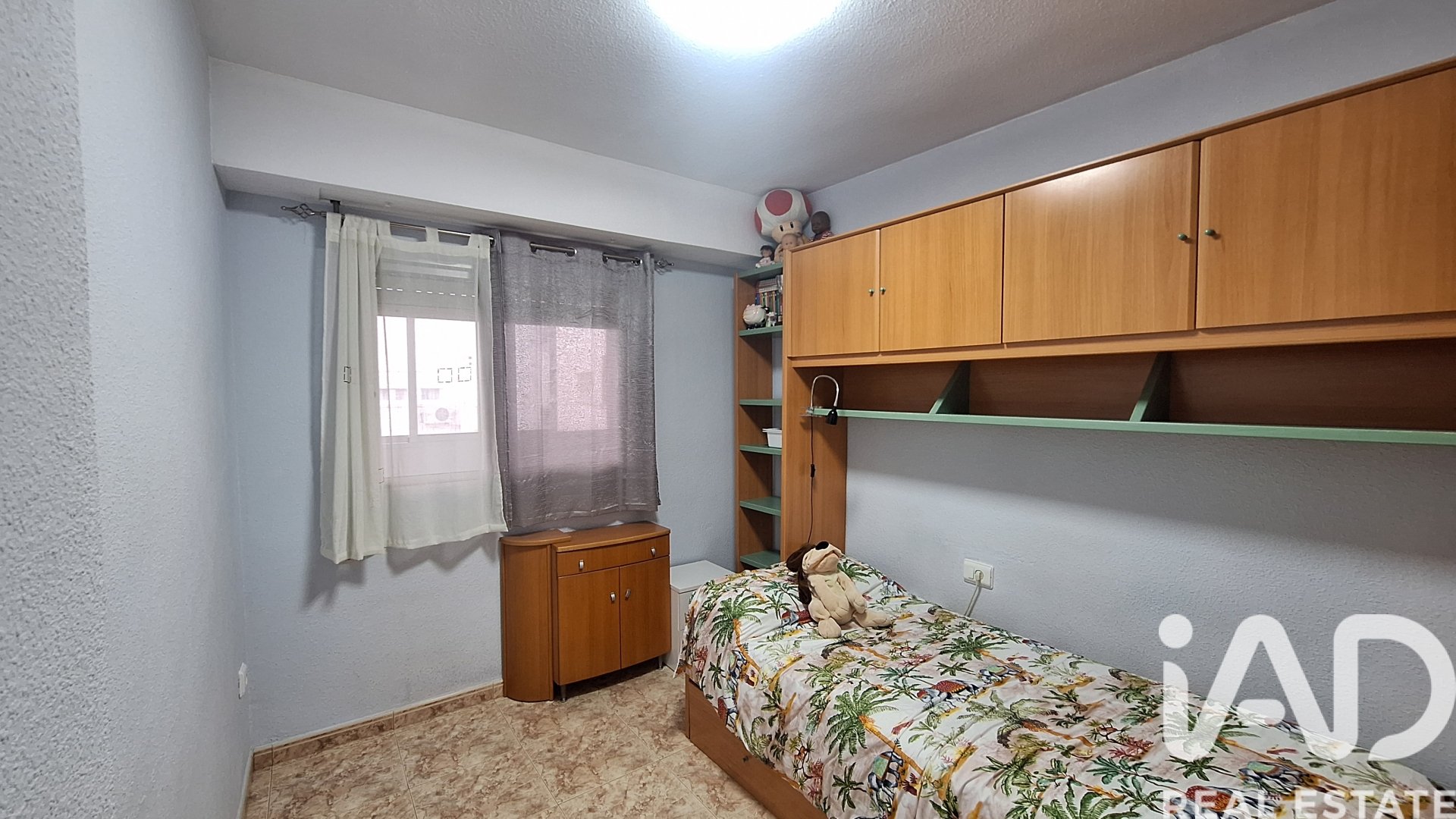 Huoneisto Valencia, Espanja 3 makuuhuonetta, 98 m2 No. 172358