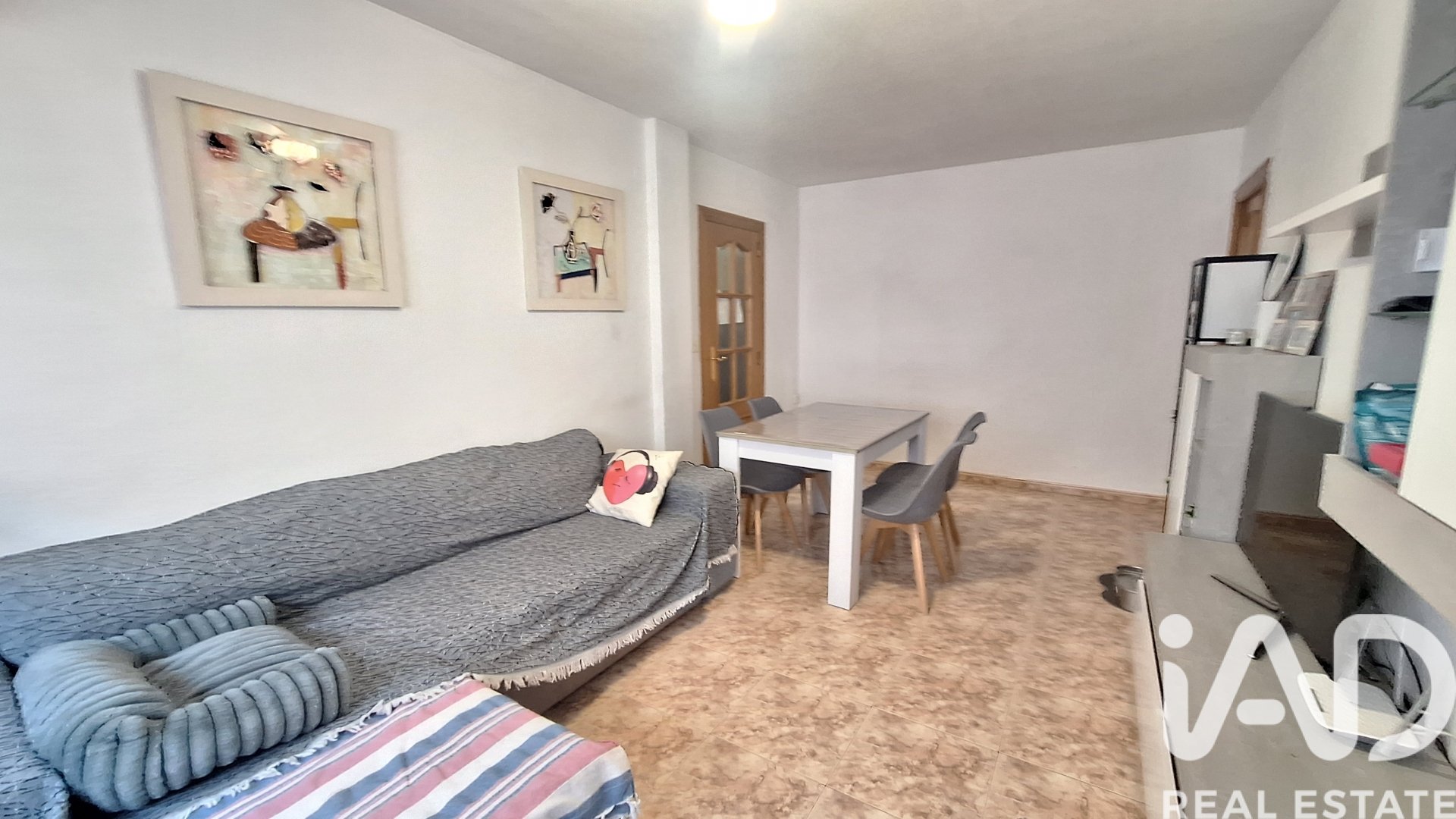 Huoneisto Valencia, Espanja 3 makuuhuonetta, 98 m2 No. 172358