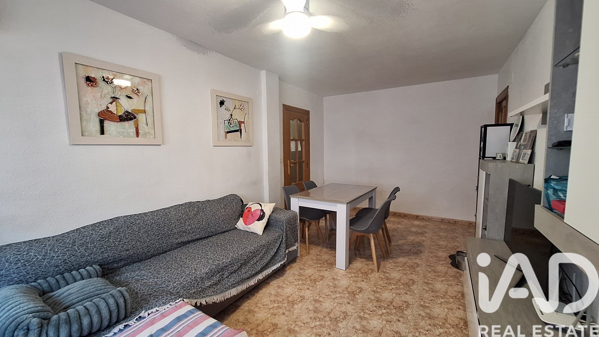 Huoneisto Valencia, Espanja 3 makuuhuonetta, 98 m2 No. 172358