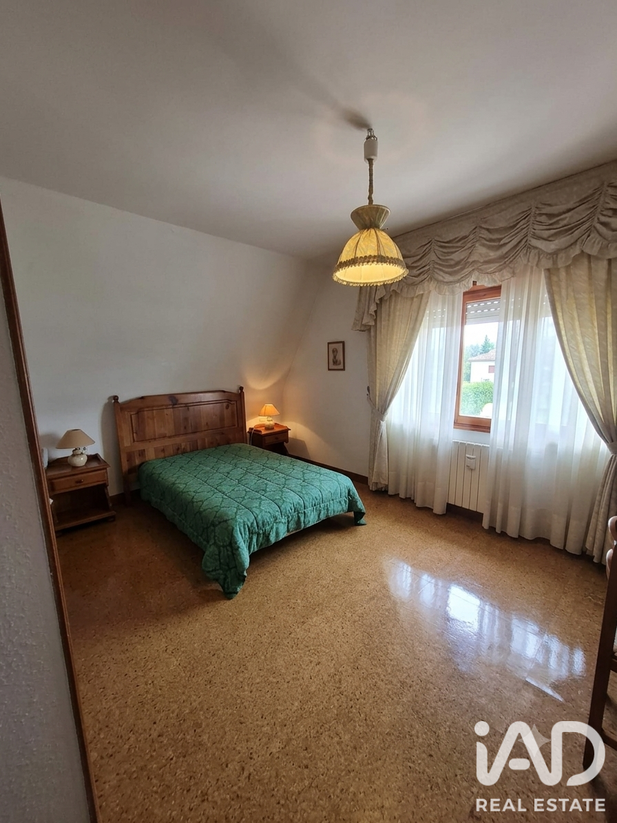 Casa a Chozas de Abajo, Leon, Spagna 4 camere da letto, 400 mq. N° 188186