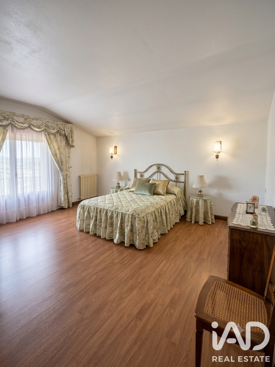 Casa a Chozas de Abajo, Leon, Spagna 4 camere da letto, 400 mq. N° 188186