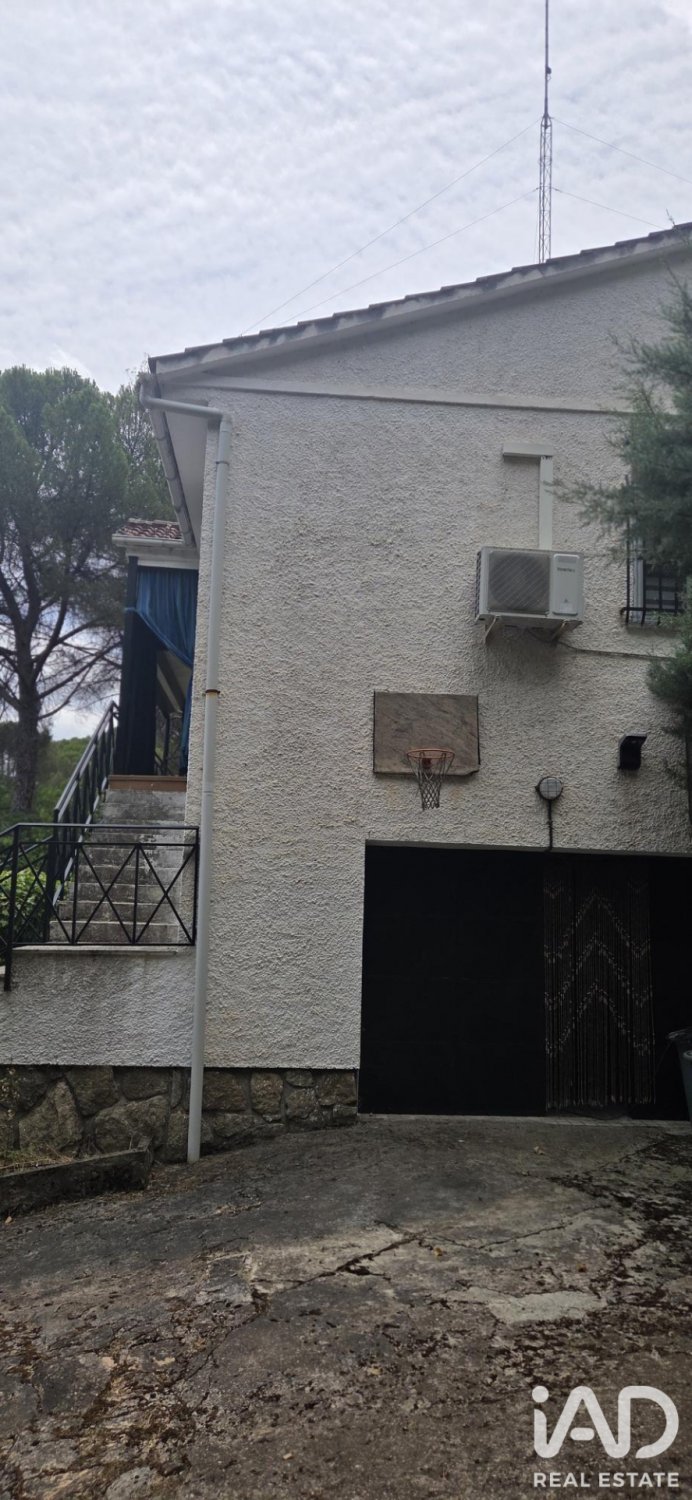 Talo San Martin de Valdeiglesias, Madrid, Espanja 4 makuuhuonetta, 191 m2 No. 188187