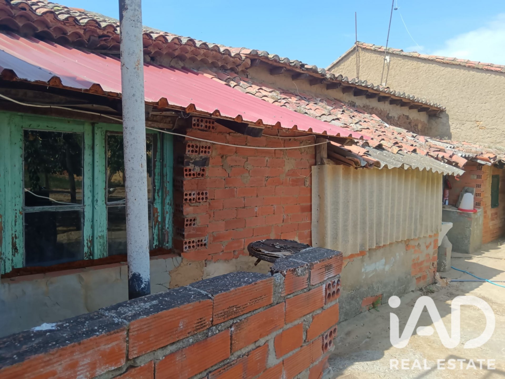 Zemes gabals La Antigua, Leon, Spānijā 850 m2 Nr. 188185