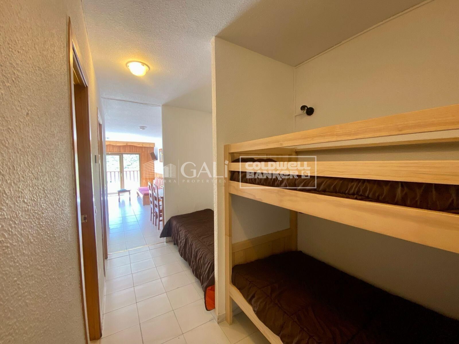 Apartment à Principado De Andorra (Ninguna Poblacion Tiene C.P.), Lleida, Espagne 52 m2 No. 178410