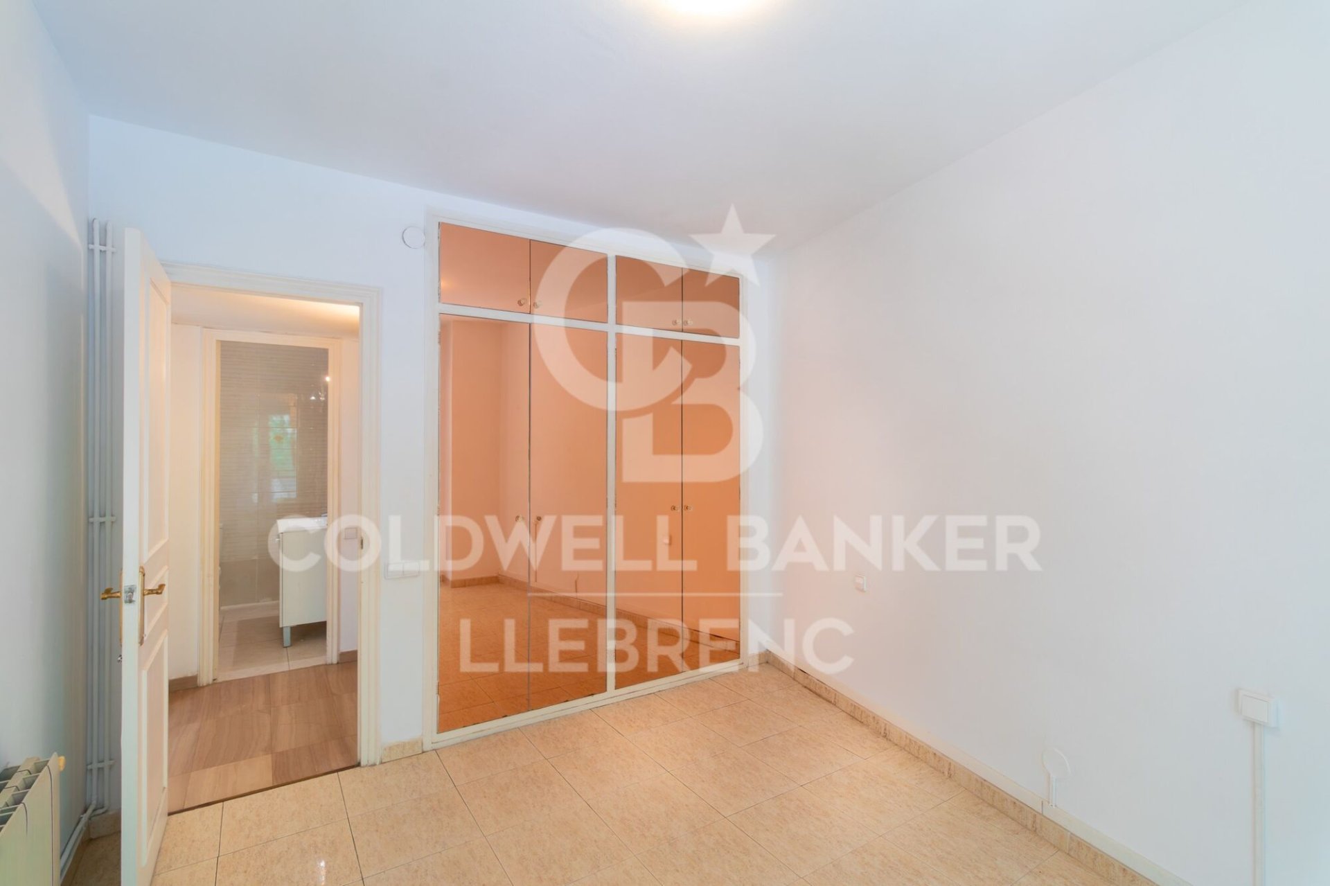 Huoneisto Barcelona, Espanja 2 makuuhuonetta, 70 m2 No. 178405