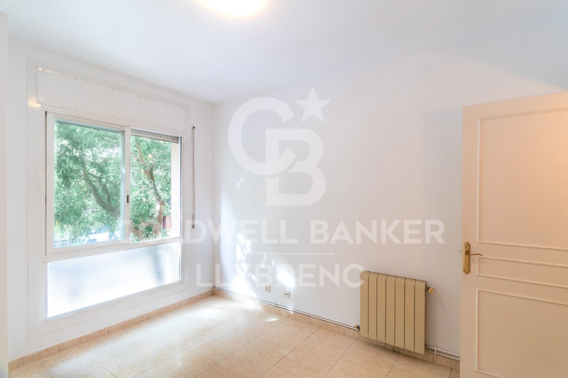 Huoneisto Barcelona, Espanja 2 makuuhuonetta, 70 m2 No. 178405