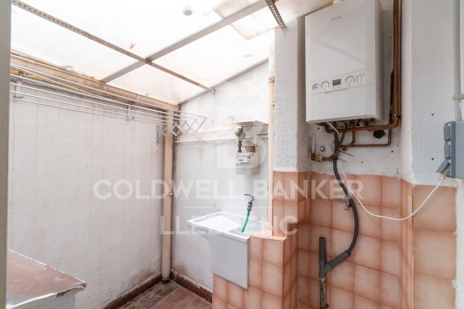 Huoneisto Barcelona, Espanja 2 makuuhuonetta, 70 m2 No. 178405