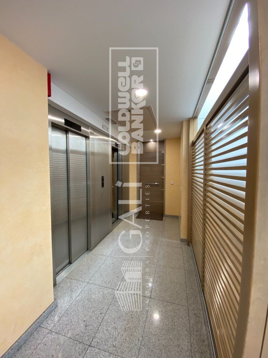 Penthouse à Principado De Andorra (Ninguna Poblacion Tiene C.P.), Lleida, Espagne 4 chambres, 192 m2 No. 178409