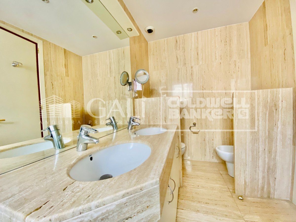 Penthouse à Principado De Andorra (Ninguna Poblacion Tiene C.P.), Lleida, Espagne 4 chambres, 192 m2 No. 178409
